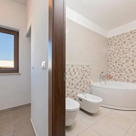 Milica Near For 8 People With Private Pool & Kids Playground - Pet Friendly Labin (Istria)
