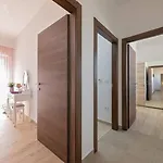 Milica Near For 8 People With Private Pool & Kids Playground - Pet Friendly