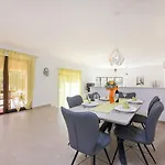Milica Near For 8 People With Private Pool & Kids Playground - Pet Friendly Villa Labin (Istria)