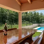 Milica Near For 8 People With Private Pool & Kids Playground - Pet Friendly Villa *